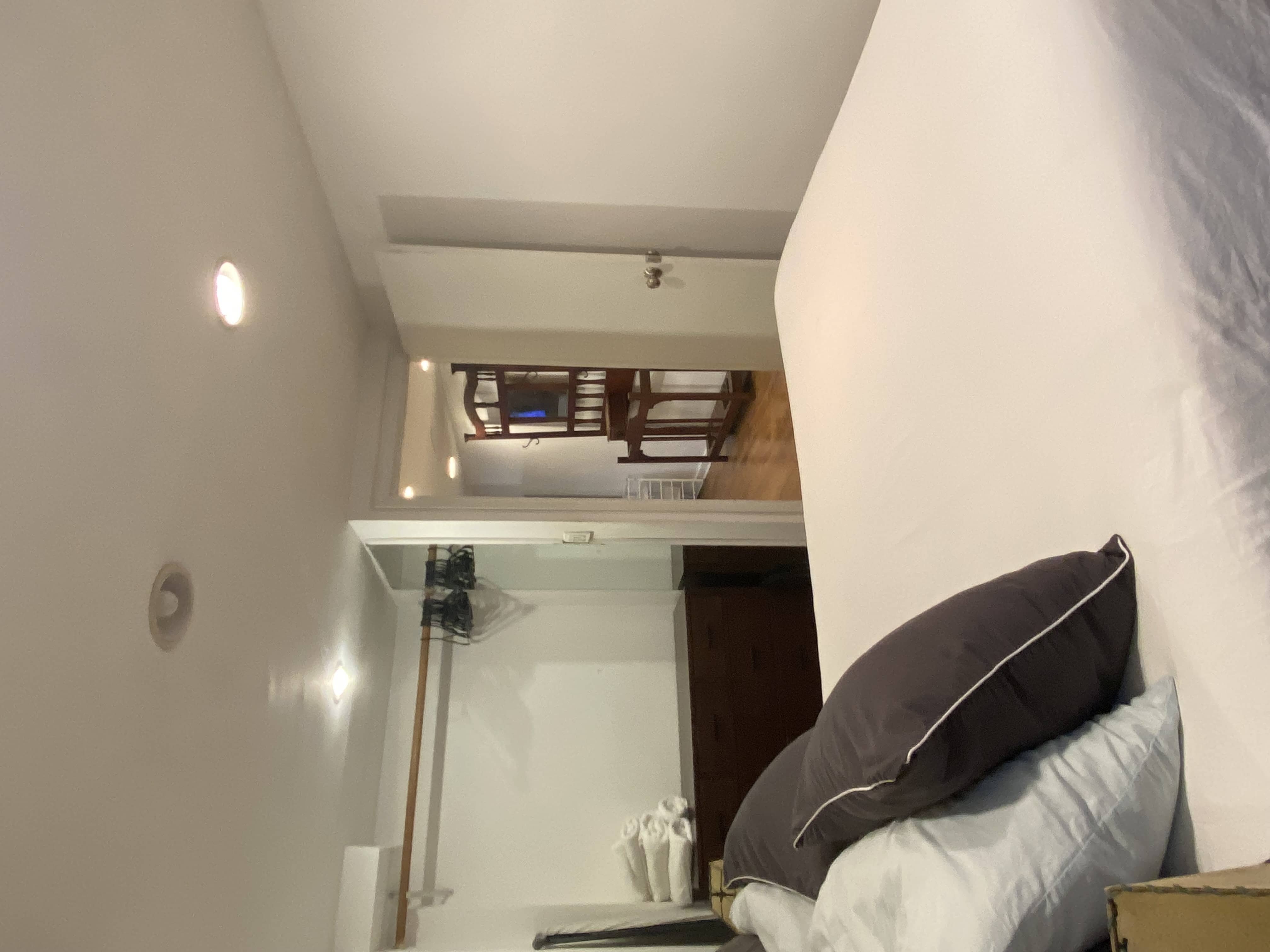 1 dormitorio con patio privado en Upper Manhattan foto 14